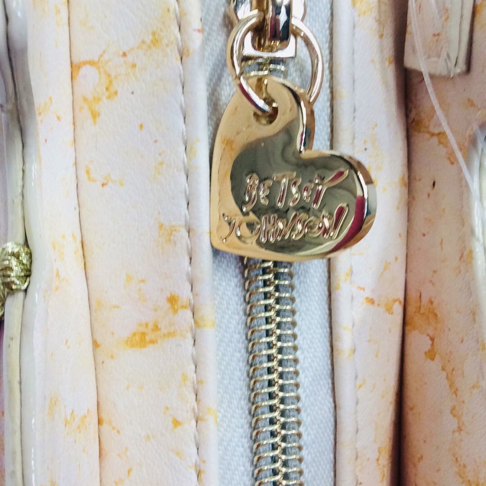 Betsy Johnson One Smart Cookie Christmas Handbag - Picture 4 of 8